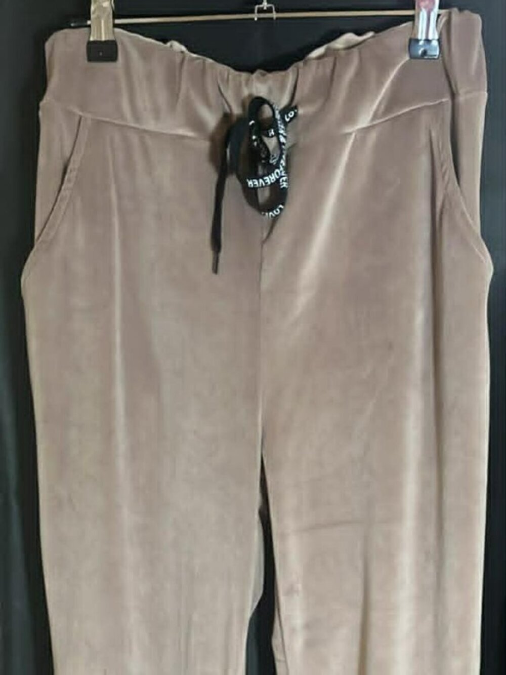 Gorgeous Velour Jogging Suits from Italy (E33) - Picture 4 of 9